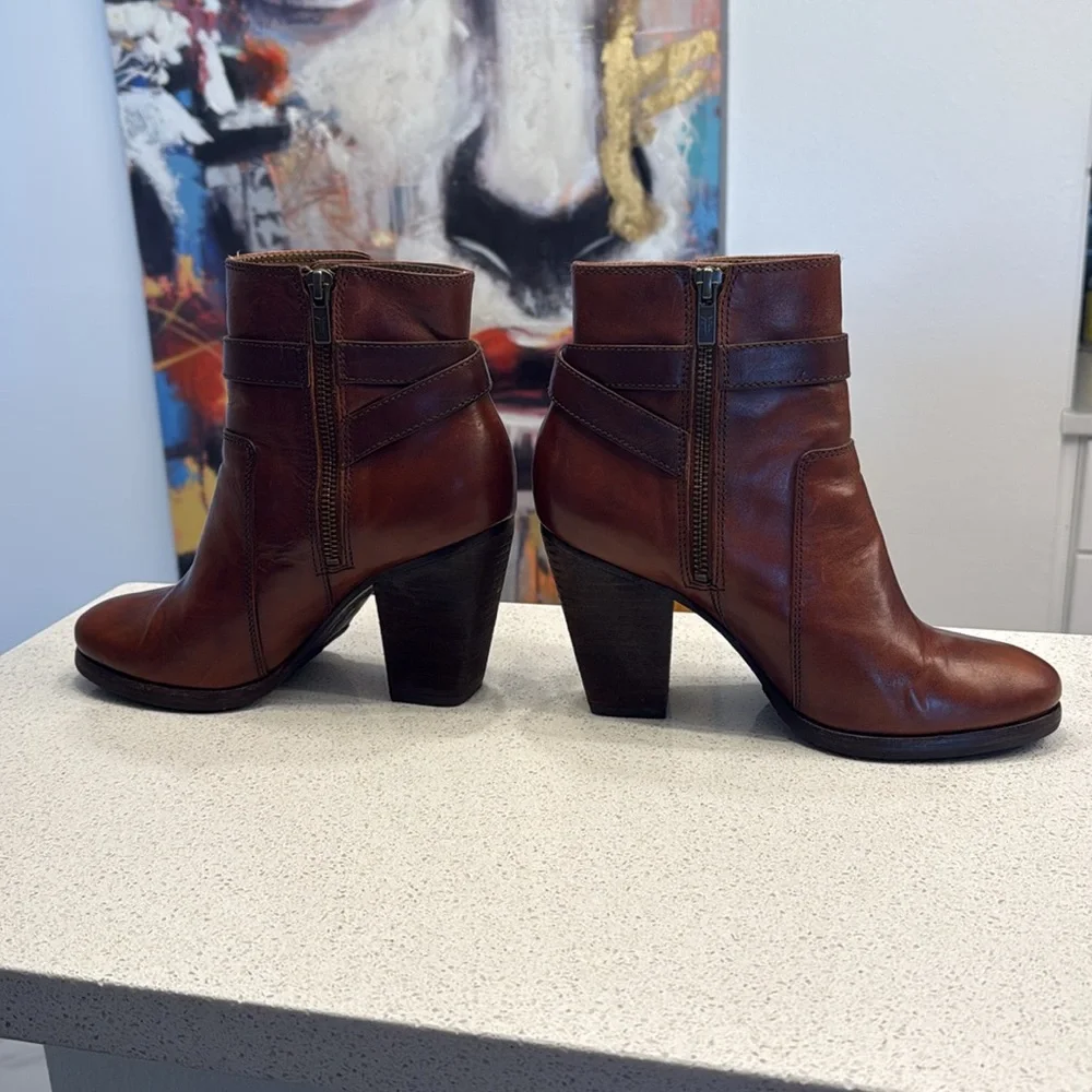 FRYE Patty Riding Bootie Redwood Leather High Heel Boots 7.5 - Picture 6 of 16